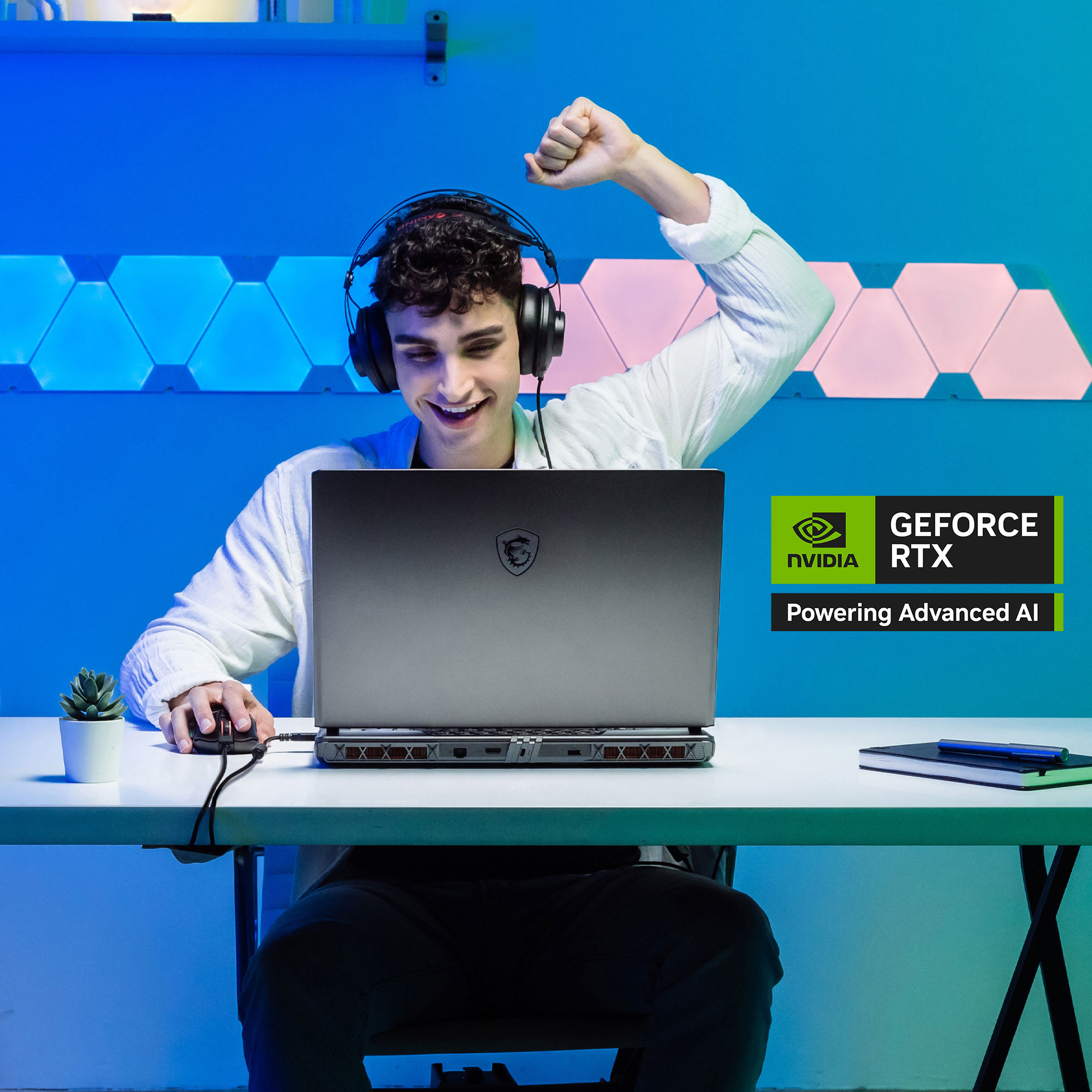 MSI Vector 16 HX AI A2XWIG-293 - GAME CHANGER